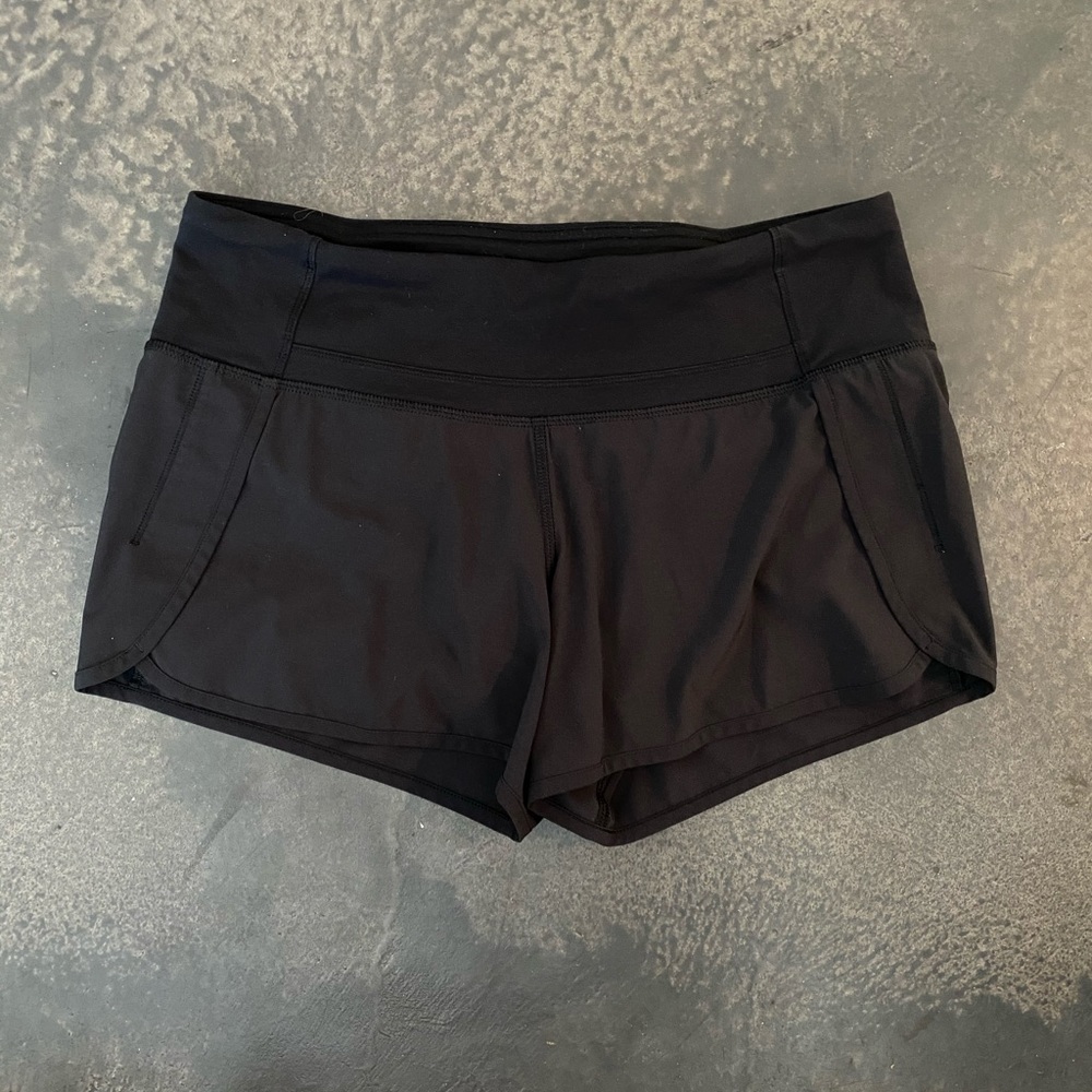 Black Lululemon Speed Up 4” Short